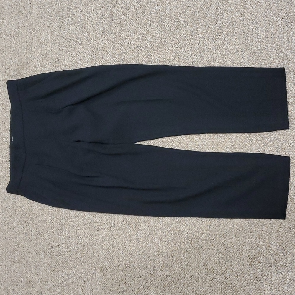 Aritizia Babaton Cropped Dress Pants